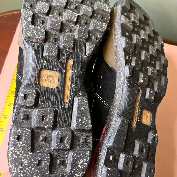 North Face Sneakers Tennis She\'s Gray Black Size 10 Like NEW main image 6